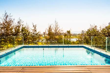 Cost of Glass Pool Fence Repair in Port Charlotte, FL